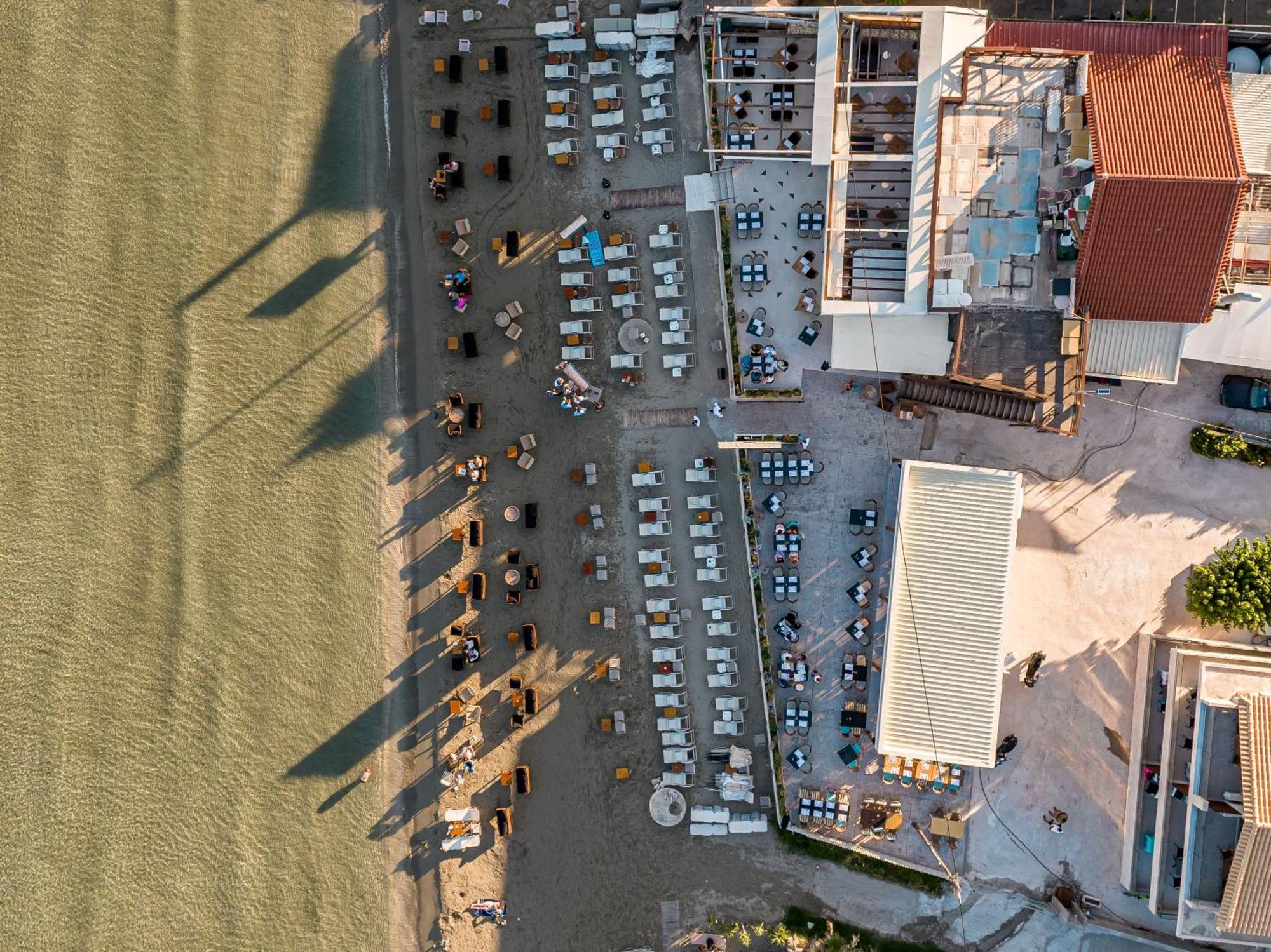 Horizon Apartments - Beachfront Luxury, By Zantewize Laganas Exteriör bild